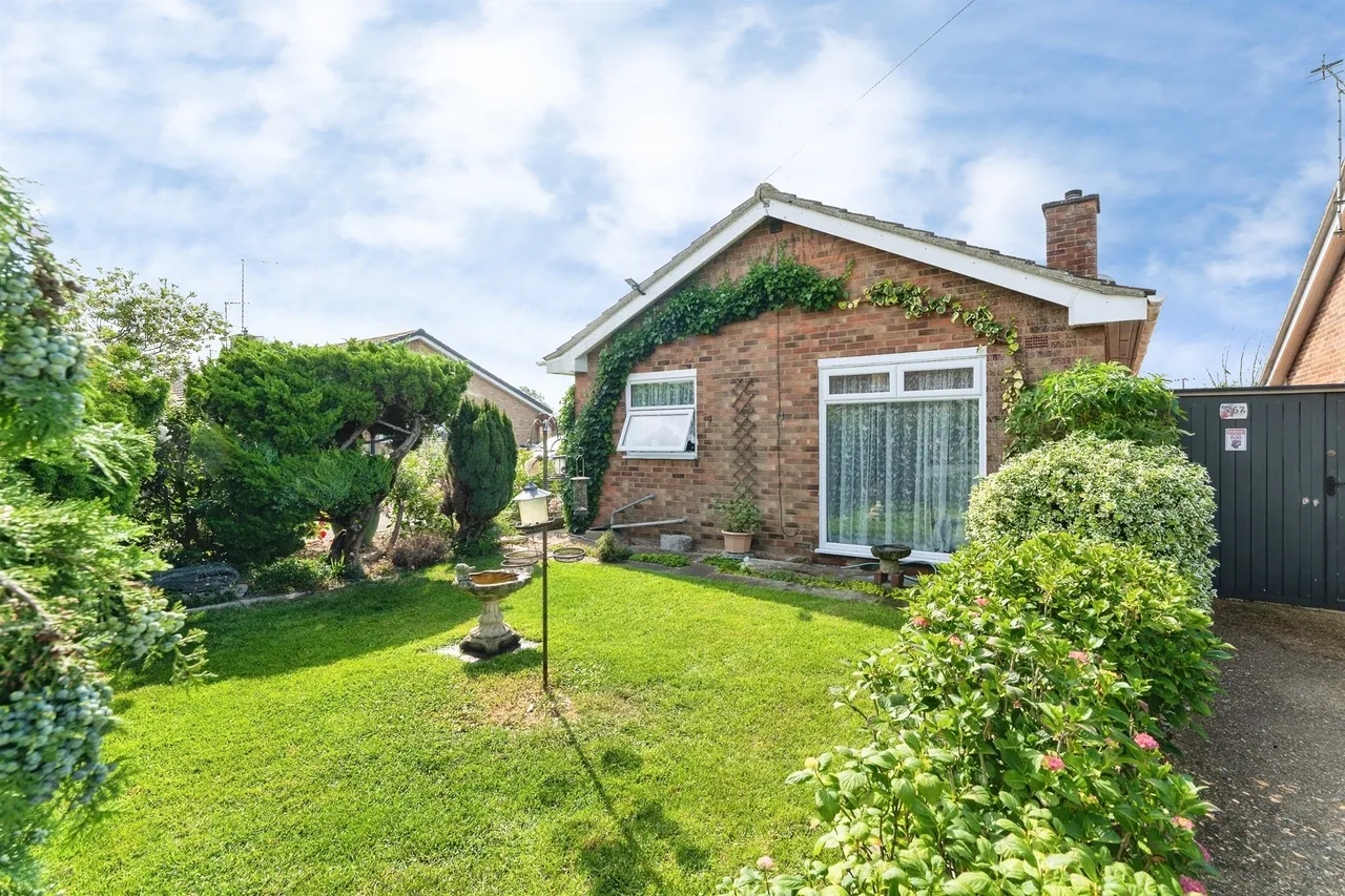 Green Park, Chatteris, PE16, photo 2