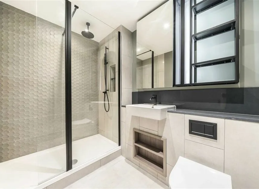 Astell Road, Kidbrook, SE3, photo 9