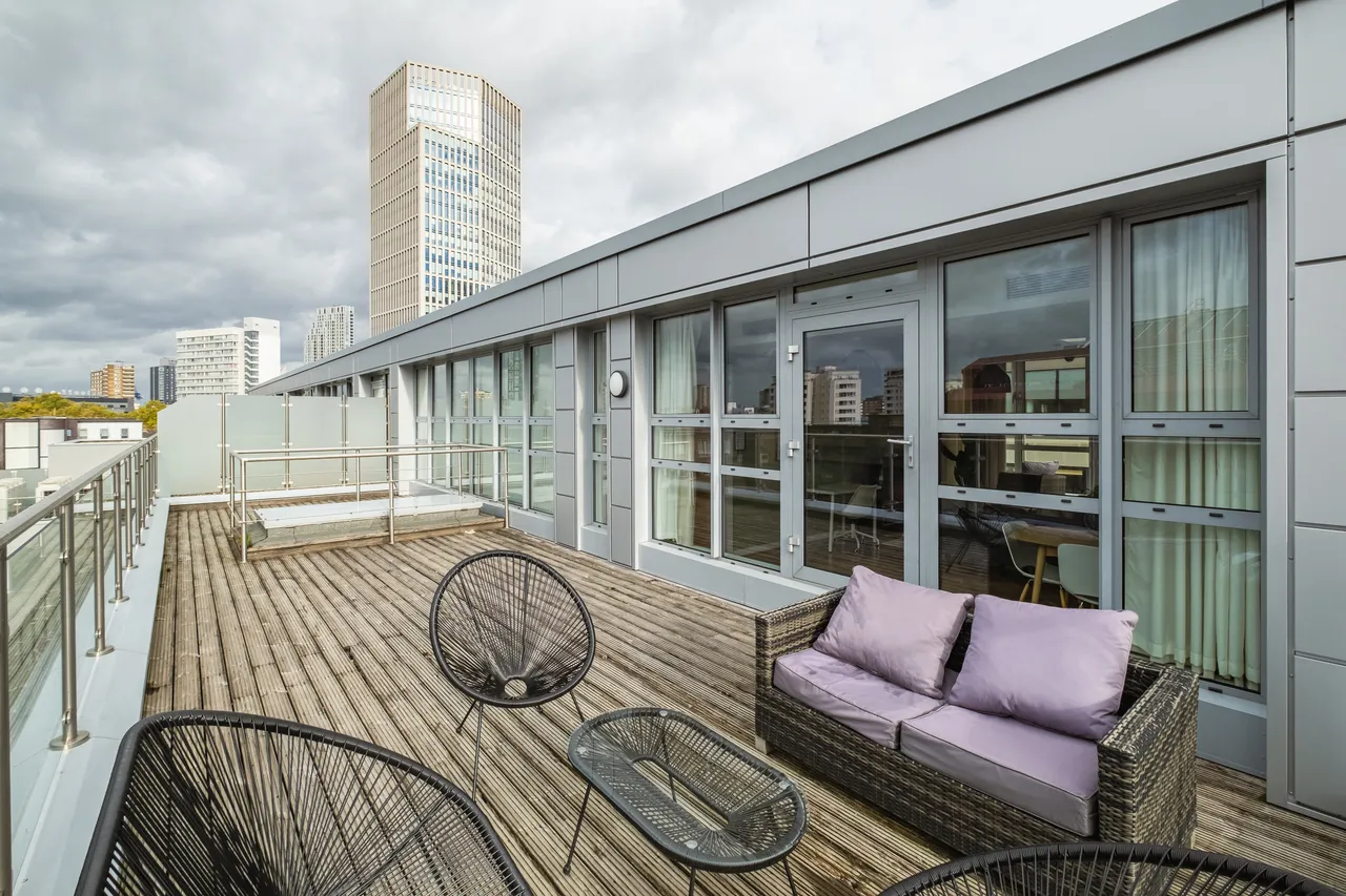 2 bed flat for sale — Lamb's Passage, London, EC1Y
