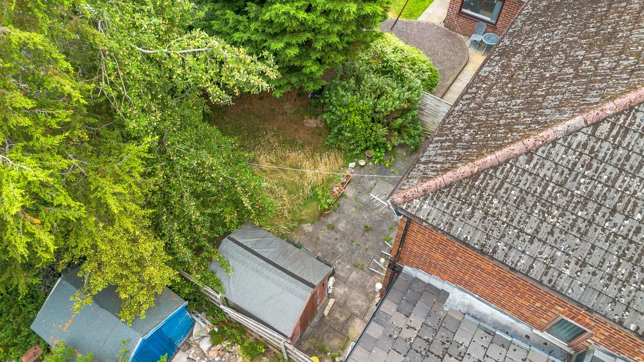 Ronald Drive, Fearnhead, Warrington, Warrington, WA2 0BW, photo 14