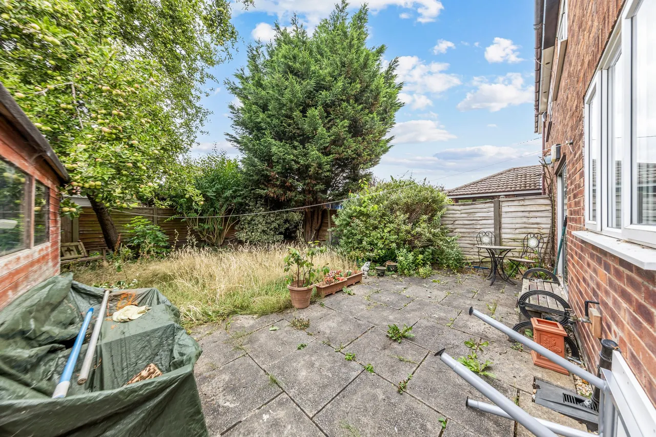Ronald Drive, Fearnhead, Warrington, Warrington, WA2 0BW, photo 17