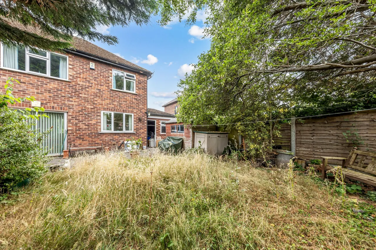 Ronald Drive, Fearnhead, Warrington, Warrington, WA2 0BW, photo 16