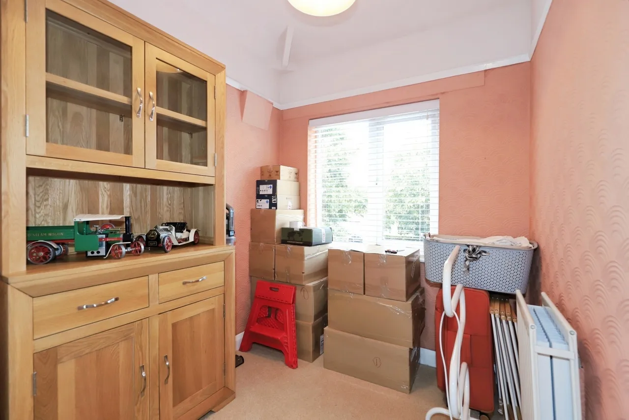 Beauchamp Avenue, Kidderminster, DY11, photo 13