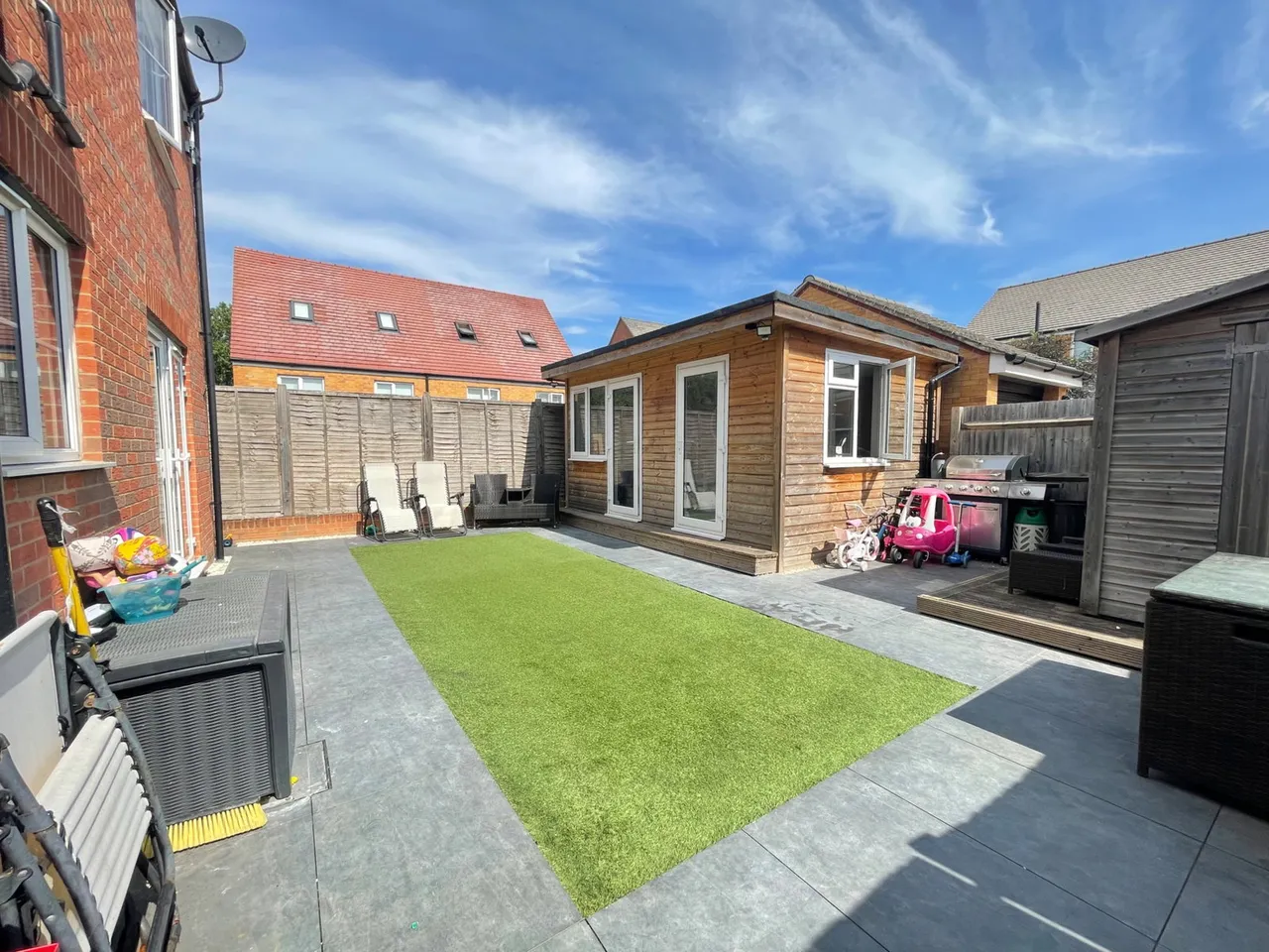 Green Oak Crescent, Sittingbourne, ME9, photo 2