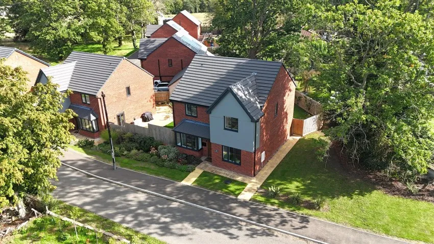 Poplars Grove, Huntley, photo 24