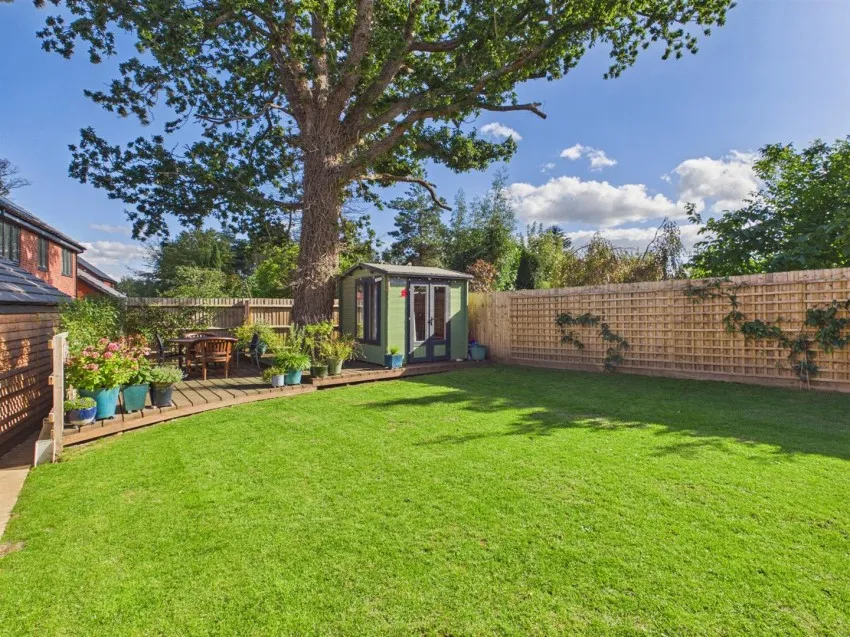 Poplars Grove, Huntley, photo 21