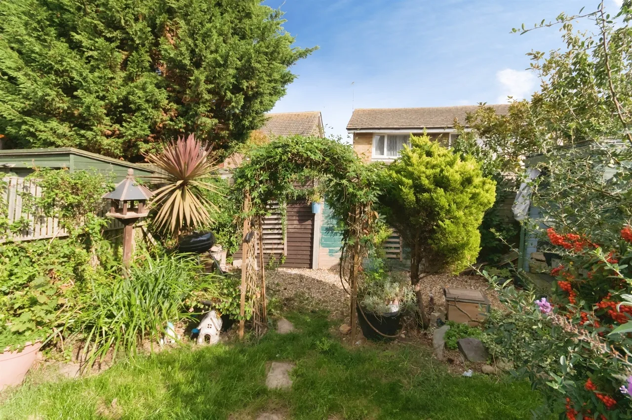 Angela Close, Bexhill-On-Sea, TN40, photo 14