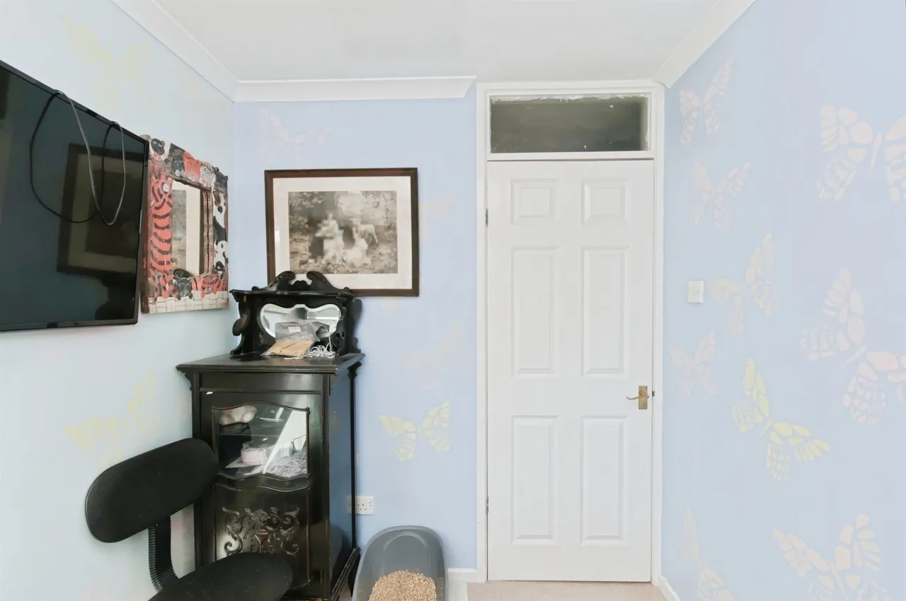 Angela Close, Bexhill-On-Sea, TN40, photo 11