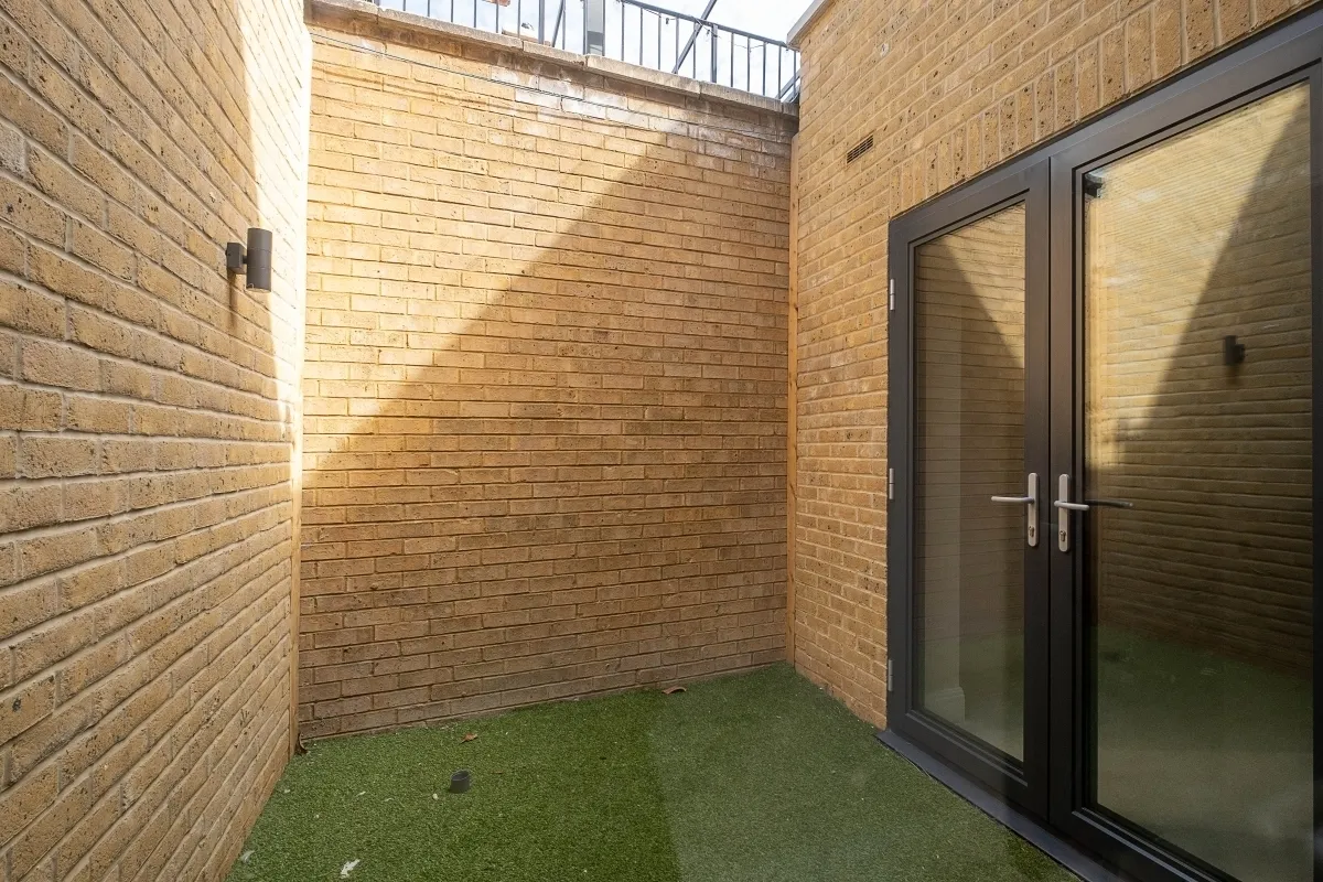 Merton Road London SW19, photo 6