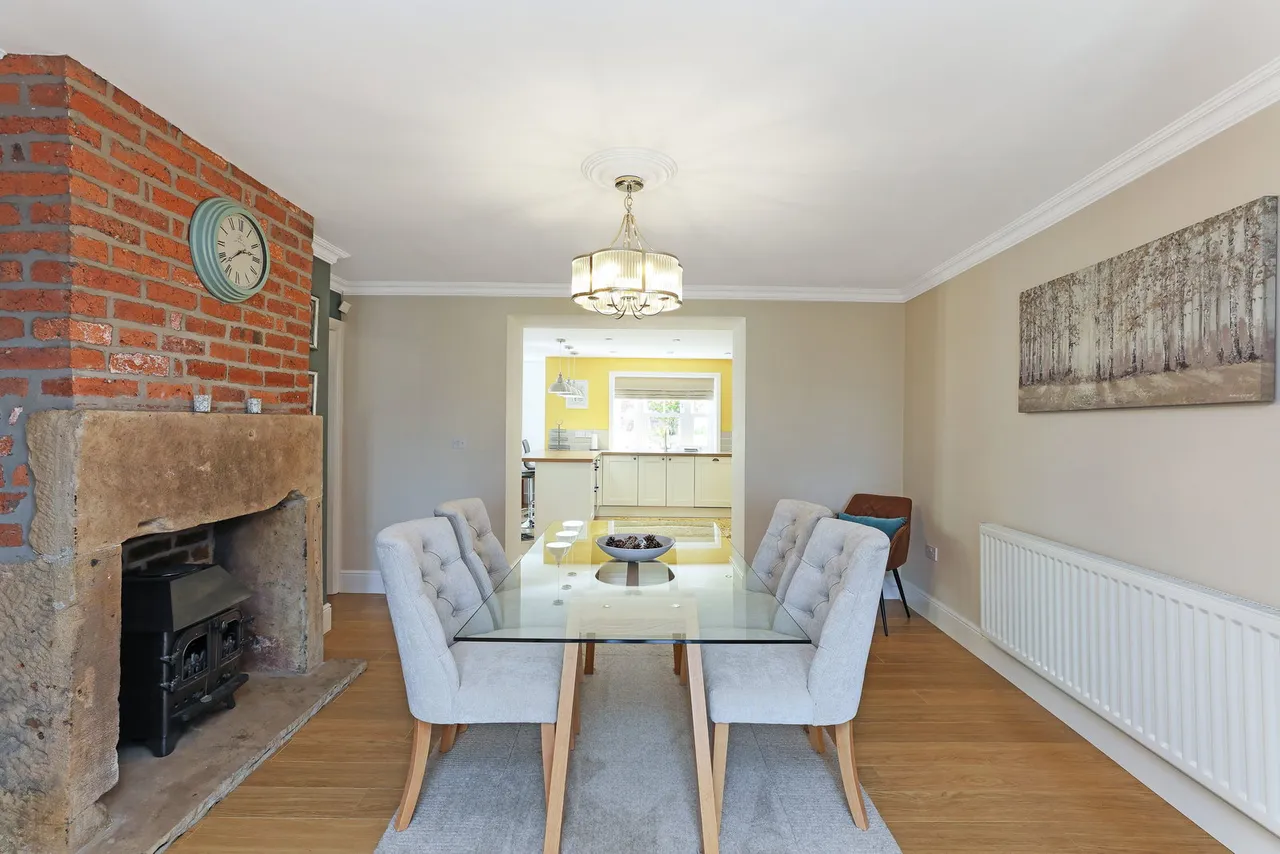 Hill Top Lane, Barnsley, S75, photo 13