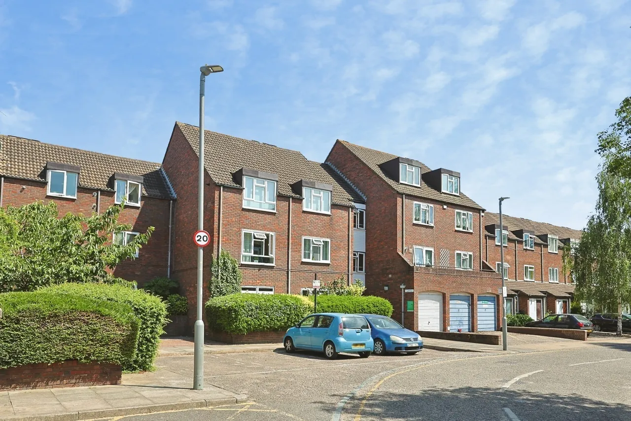 Fawcett Close, Battersea, London, SW11, photo 18