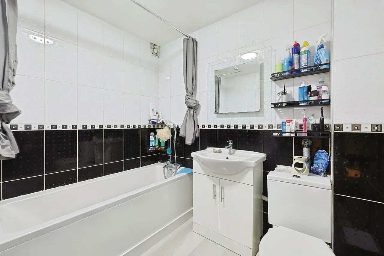 Fawcett Close, Battersea, London, SW11, photo 17