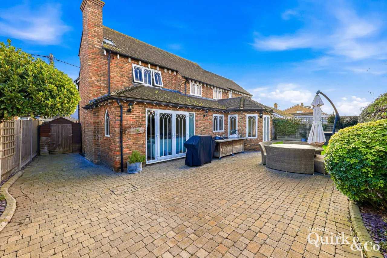 Hannett Road, Canvey Island, SS8, photo 44