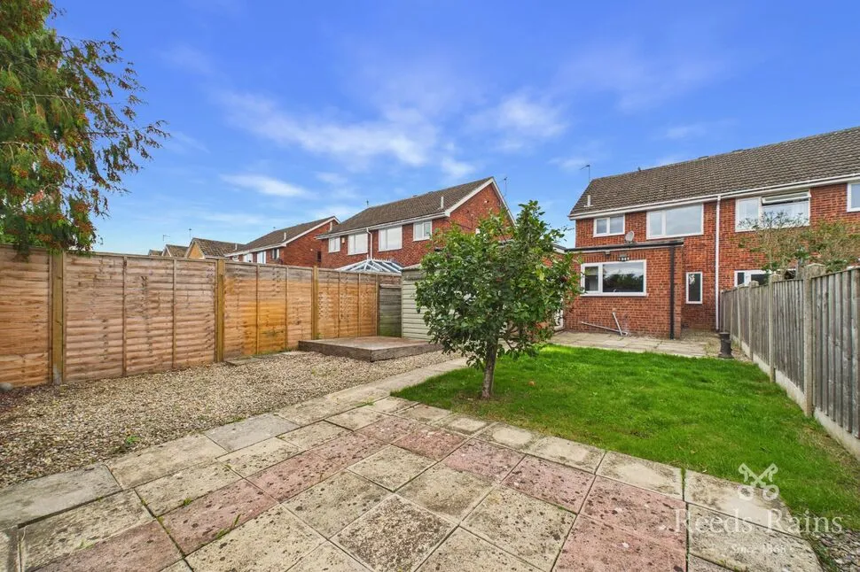 Greenshaw Drive, Haxby, North Yorkshire, YO32, photo 6