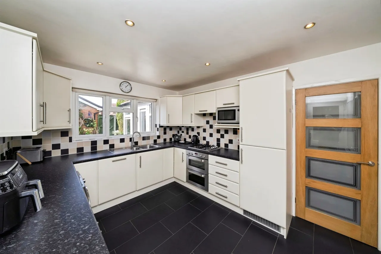 Harvester Way, Wirral, CH49, photo 9
