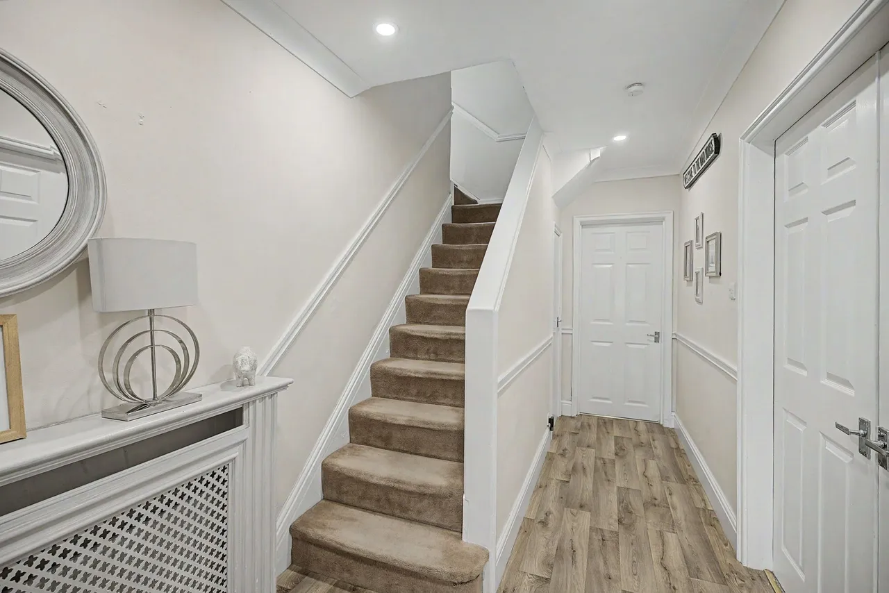 Apsley Grove, Altrincham, photo 2