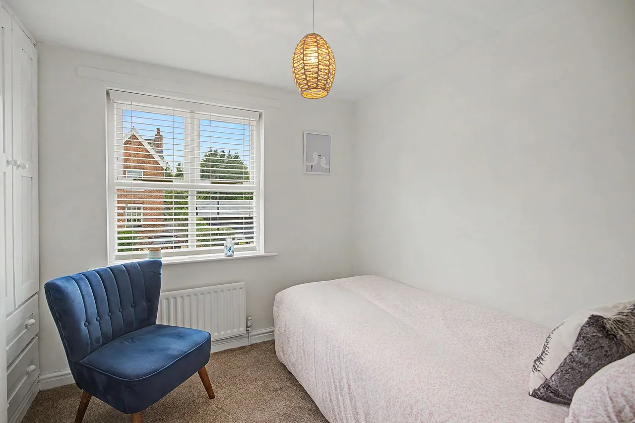 Apsley Grove, Altrincham, photo 10