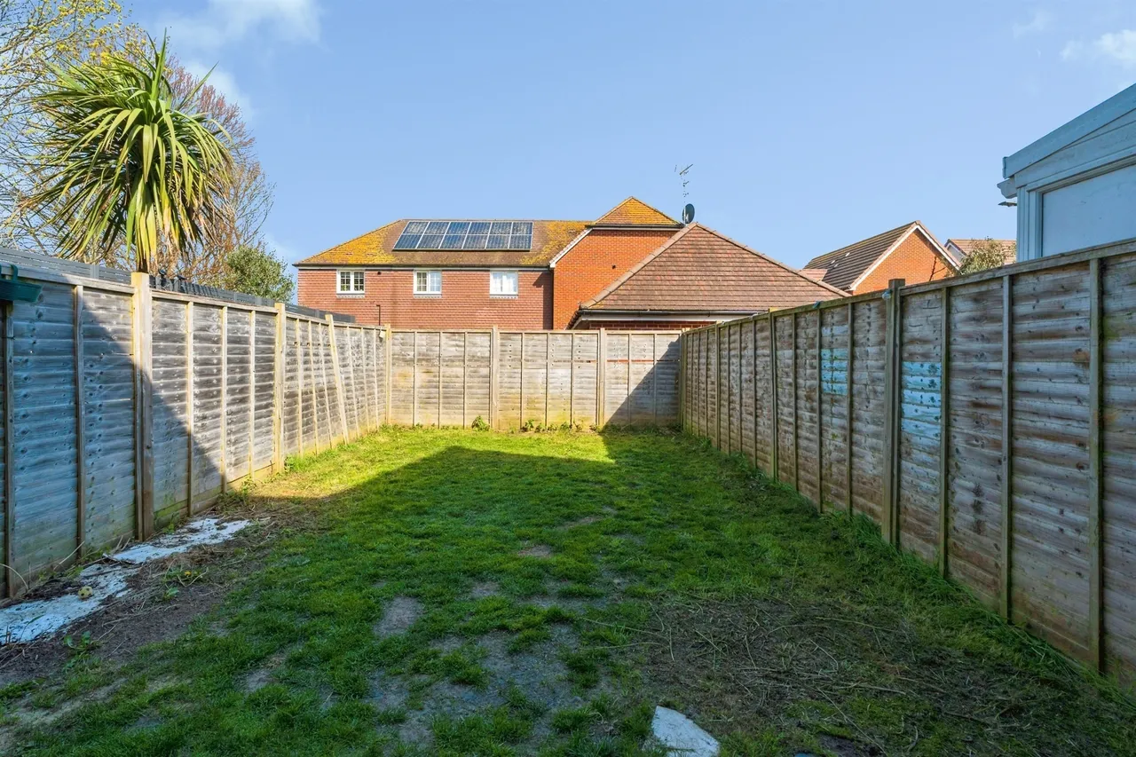Bennett Gardens, Ferring, BN12, photo 15