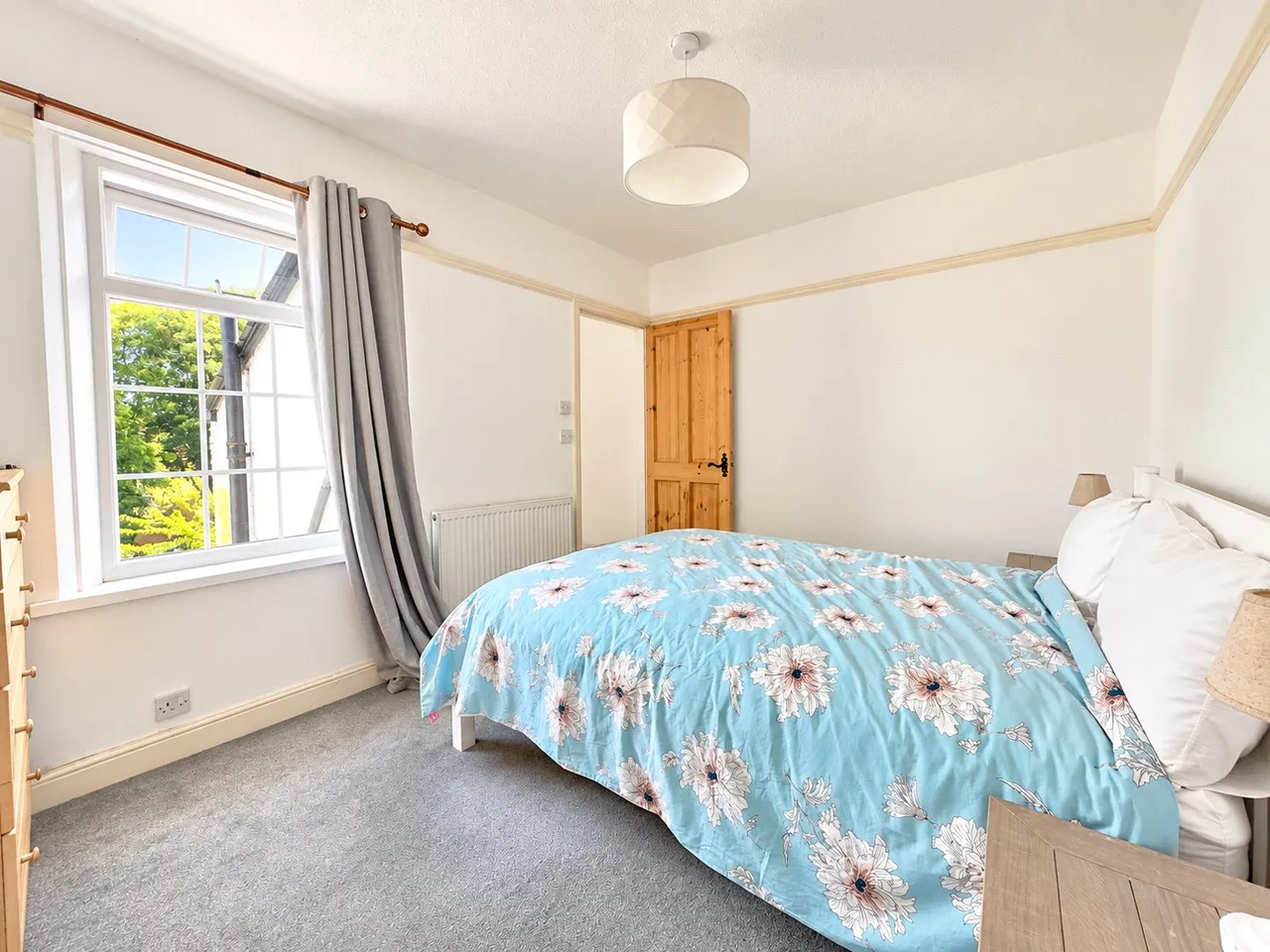 Pensby Road, Heswall, CH60, photo 8