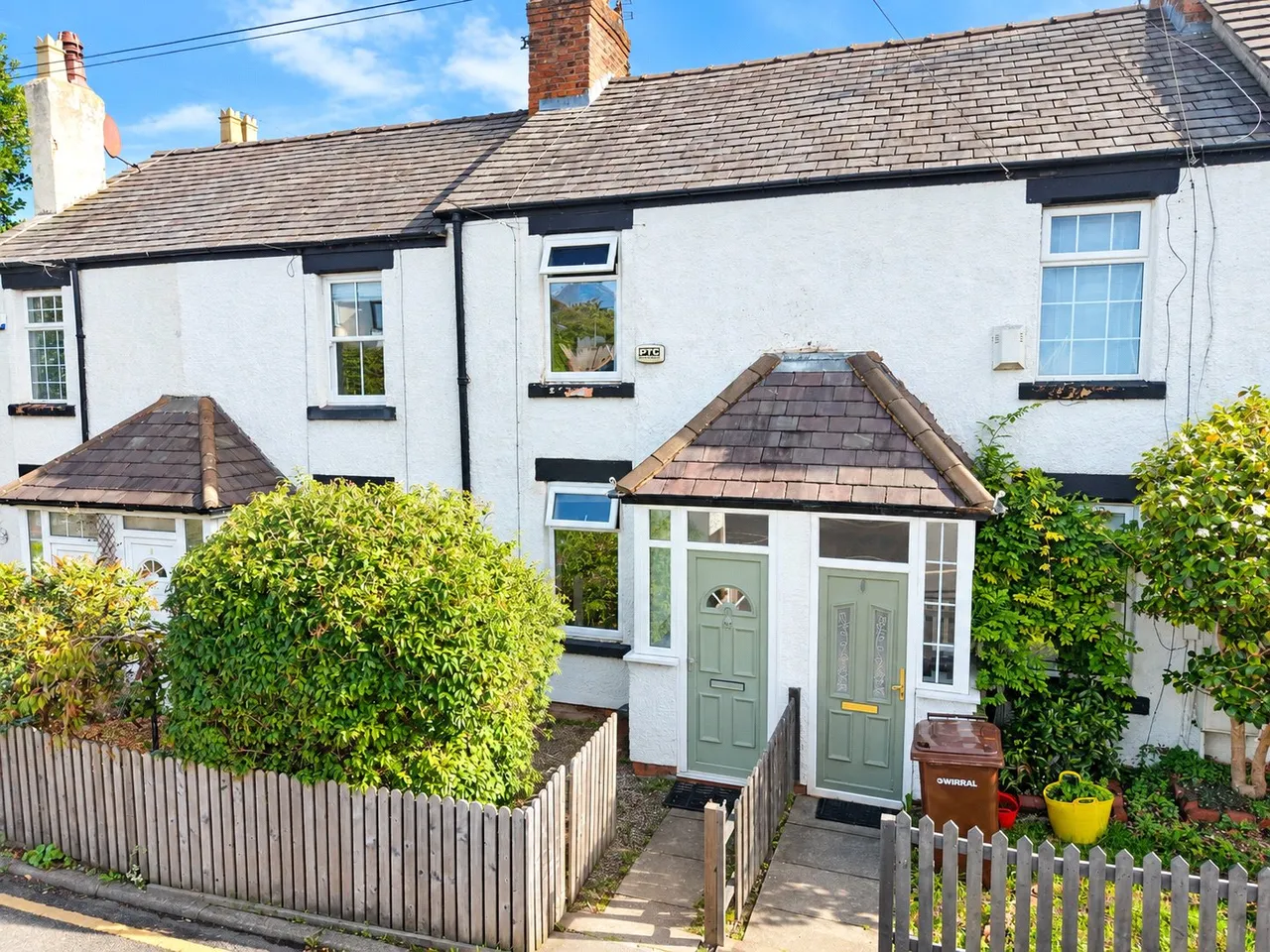 2 bed house for sale, Pensby Road, Heswall, CH60