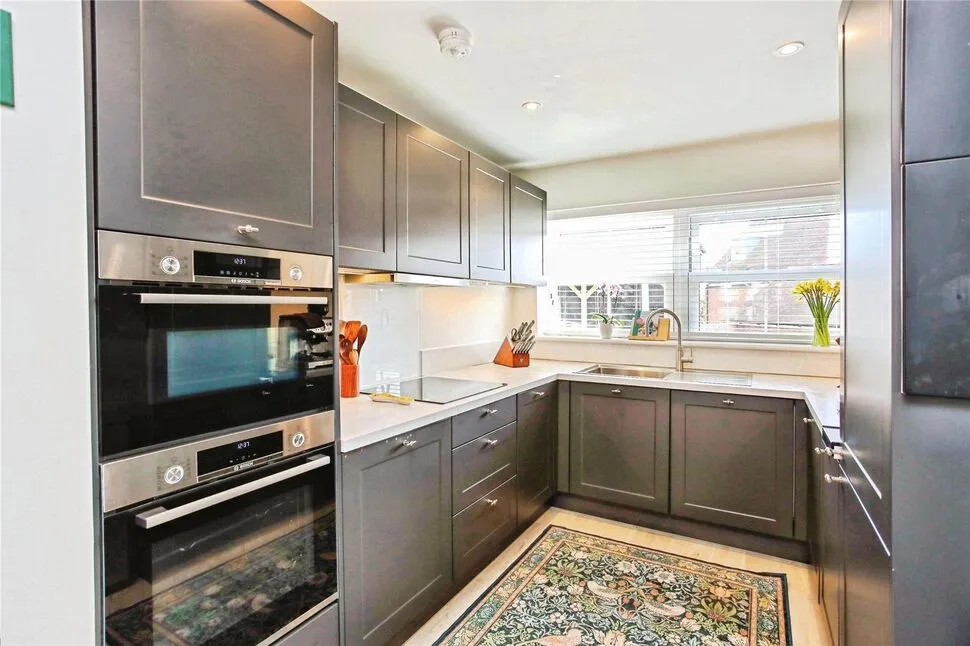 Hockbury Crescent, Tunbridge Wells, Kent, TN2, photo 4