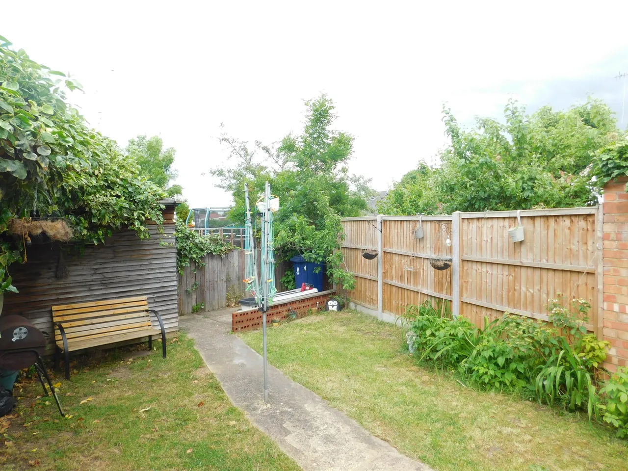 2 bed house to rent — Beechwood Avenue, Greenford, Greater London, UB6 9UA
