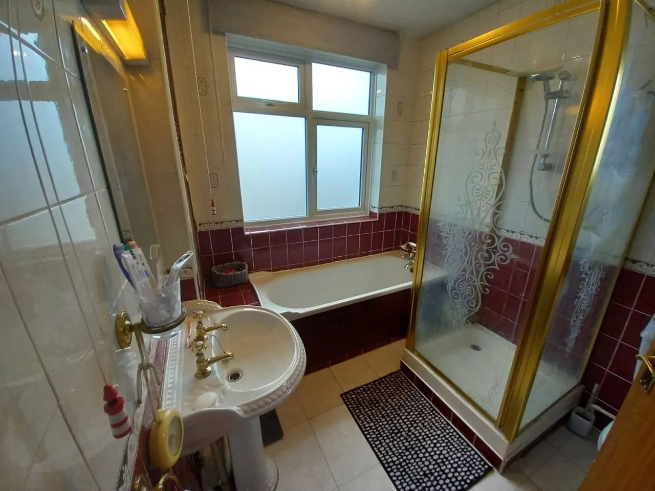 Suttons Lane, HORNCHURCH, Essex, RM12, photo 13