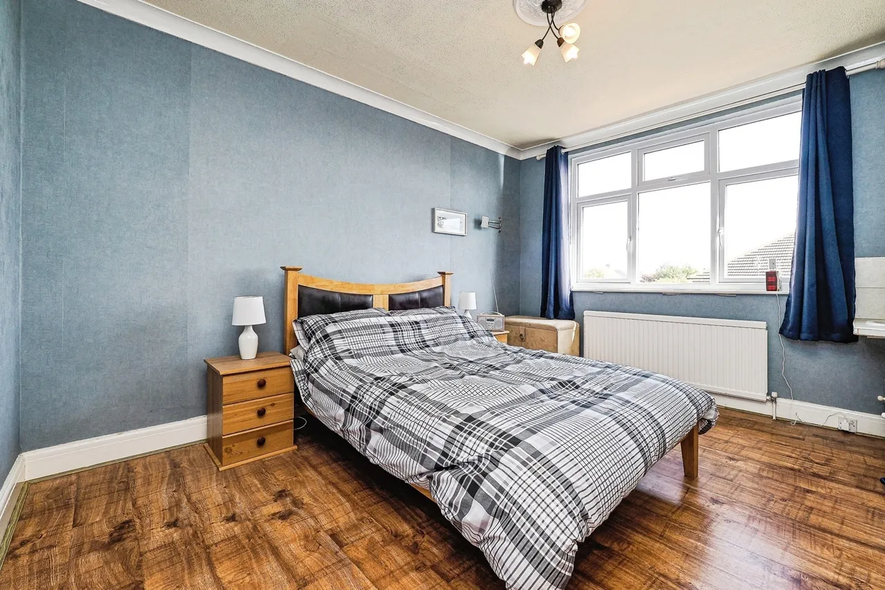 Suttons Lane, HORNCHURCH, Essex, RM12, photo 10