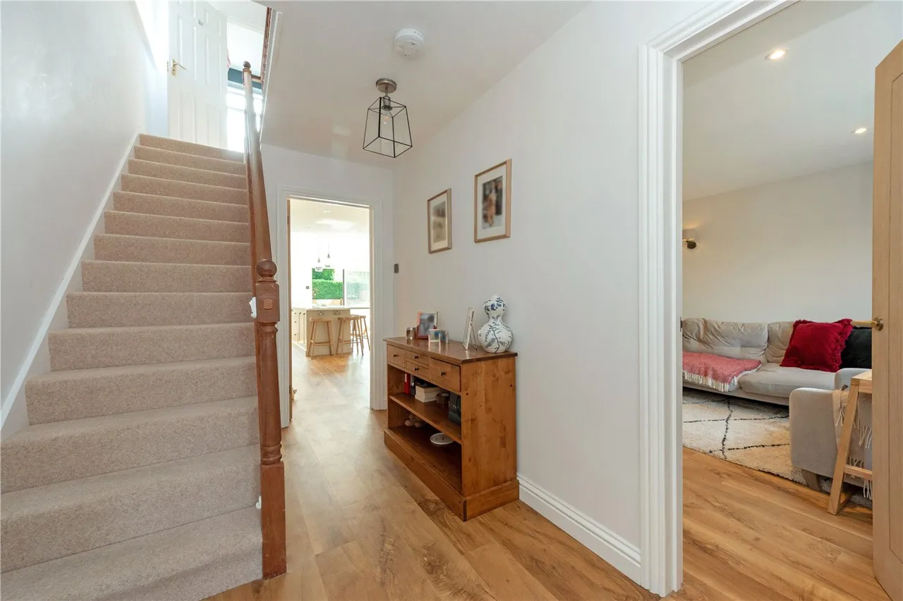Courtenay Road, Winchester, United Kingdom, SO23, photo 3