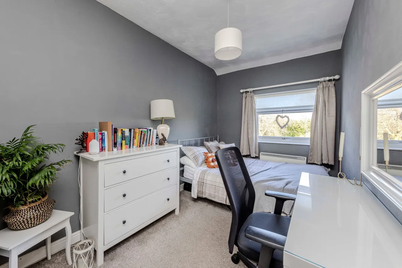 Alt Lane, Park Bridge, Ashton-Under-Lyne, OL8 2HE, photo 12