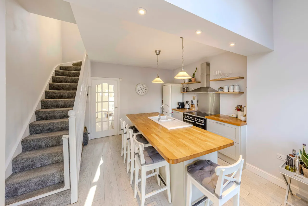Alt Lane, Park Bridge, Ashton-Under-Lyne, OL8 2HE, photo 8