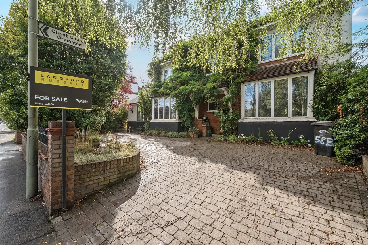 Sevenoaks Road, Kent, BR6, photo 22