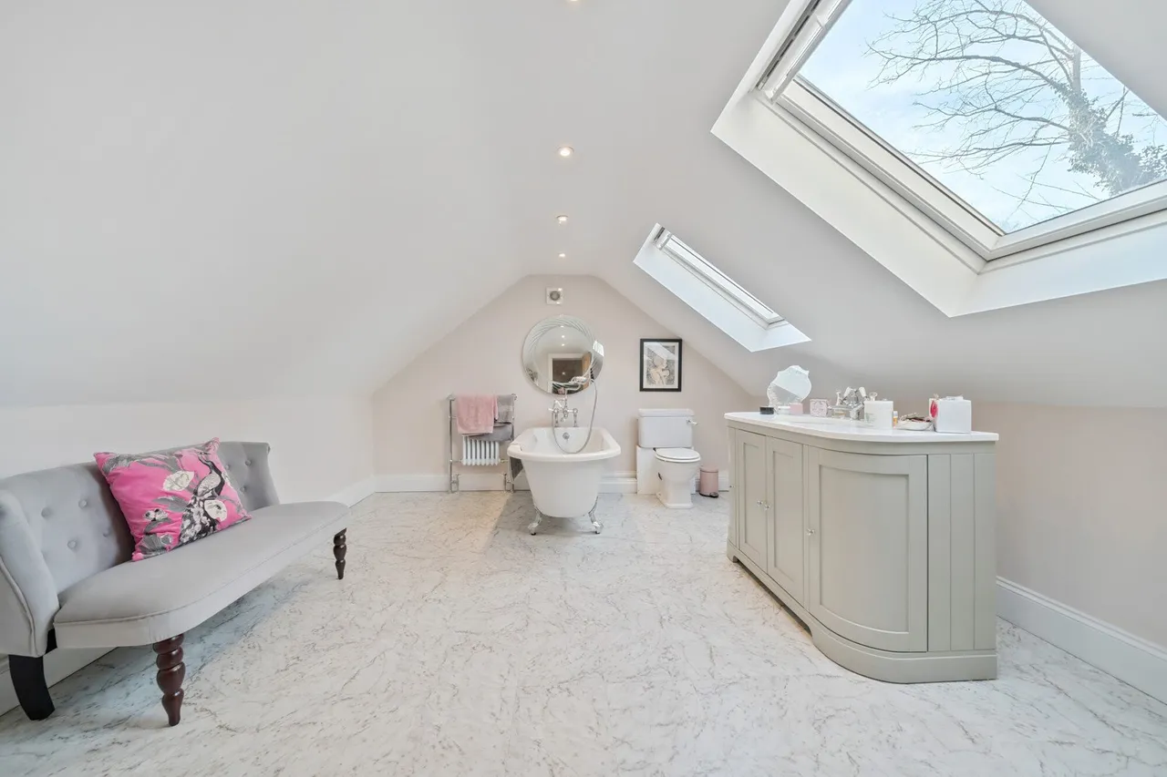 Sevenoaks Road, Kent, BR6, photo 11
