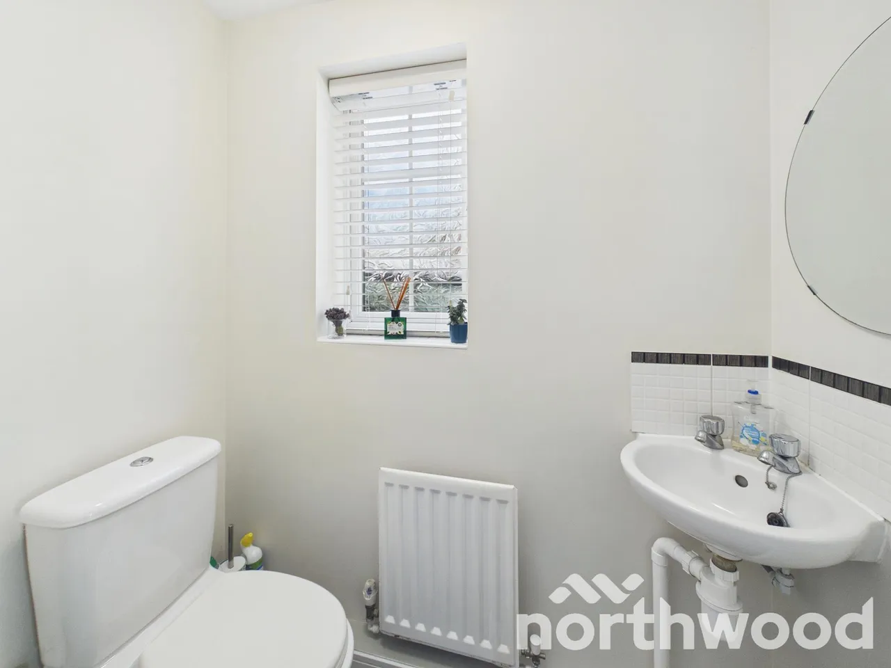 Imperial Way, Singleton, TN23, photo 6