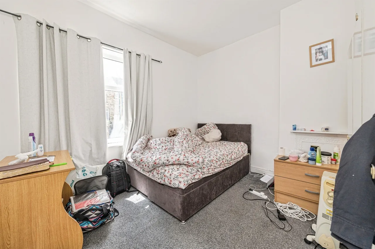 Norwood Road, Huddersfield, photo 5