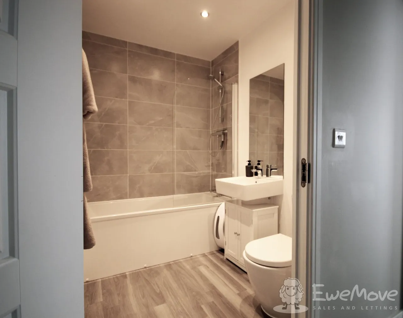 Garland Rise, Weldon, DA10, photo 5