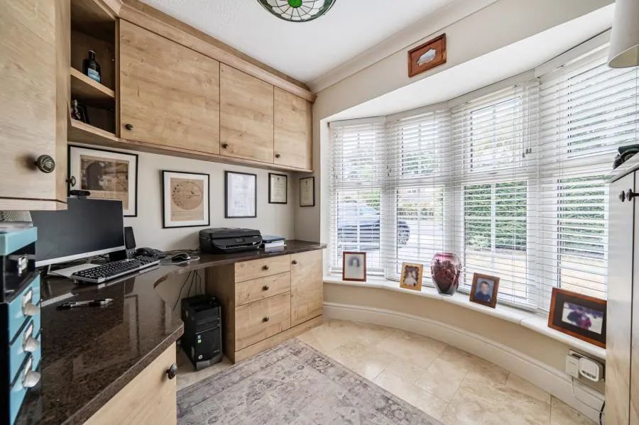 Russet Gardens, Camberley, GU15, photo 6