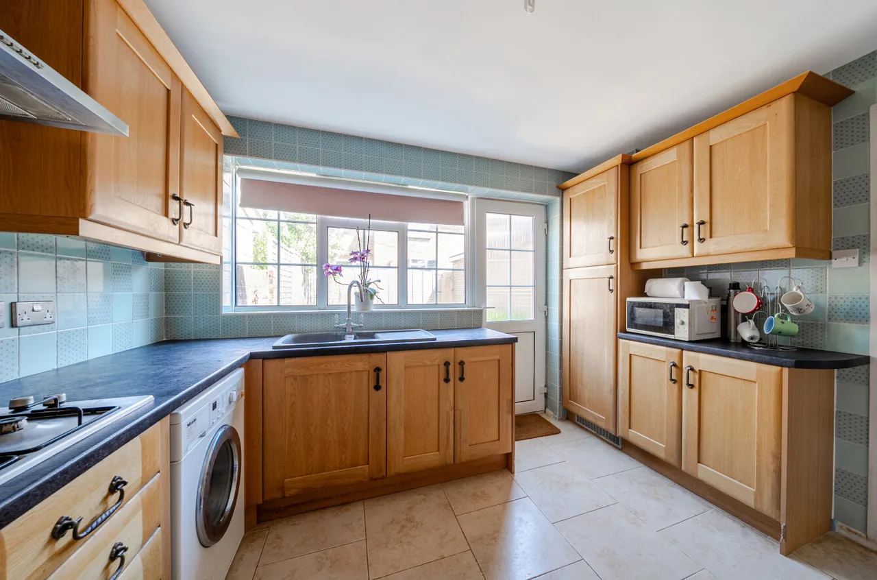 Cross Lane, Findon, BN14, photo 2