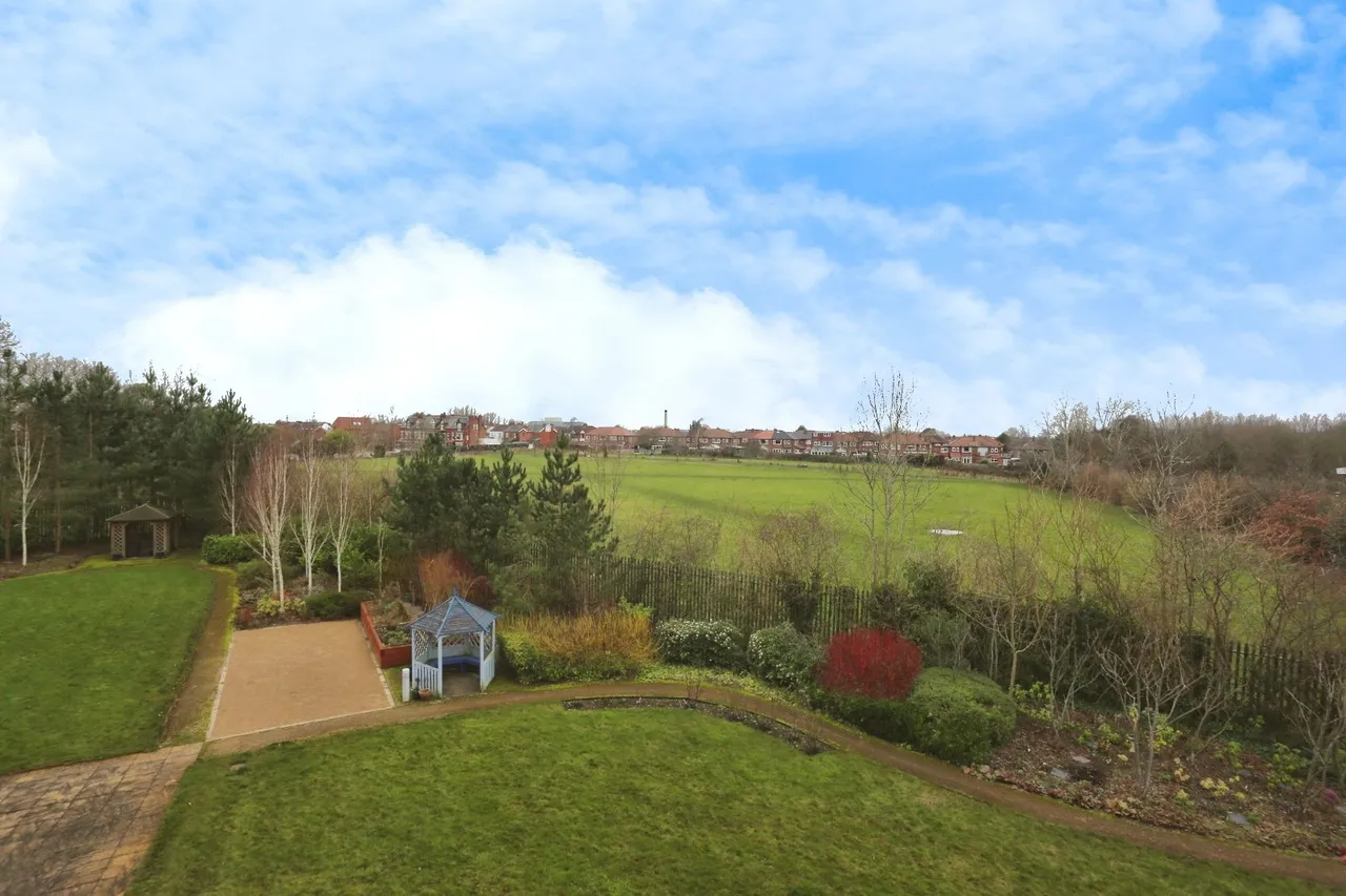 Nelstrop Road, Heaton Chapel, SK4, photo 13