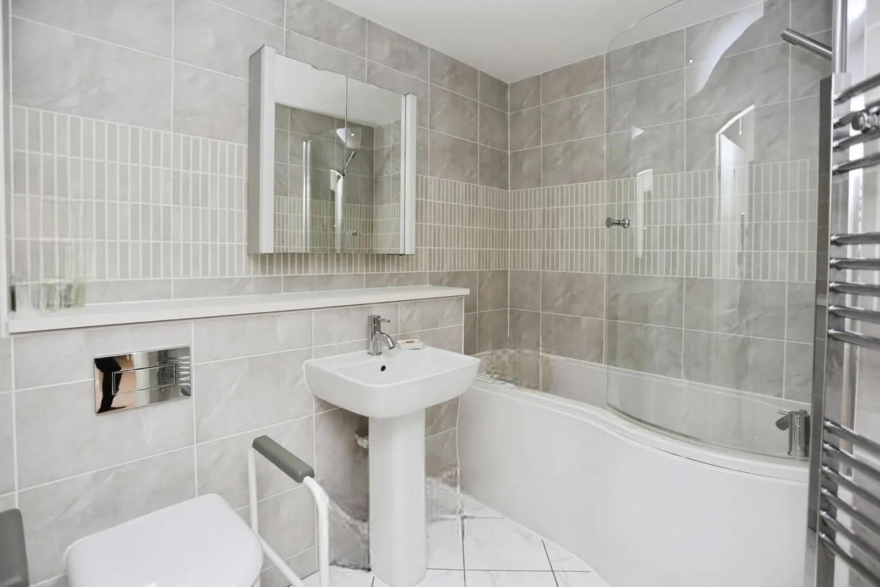 Nelstrop Road, Heaton Chapel, SK4, photo 5
