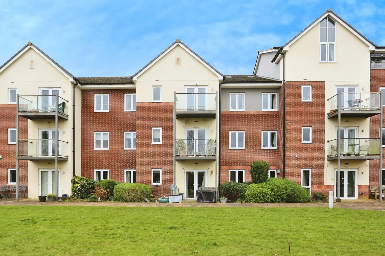 Nelstrop Road, Heaton Chapel, SK4, photo 18