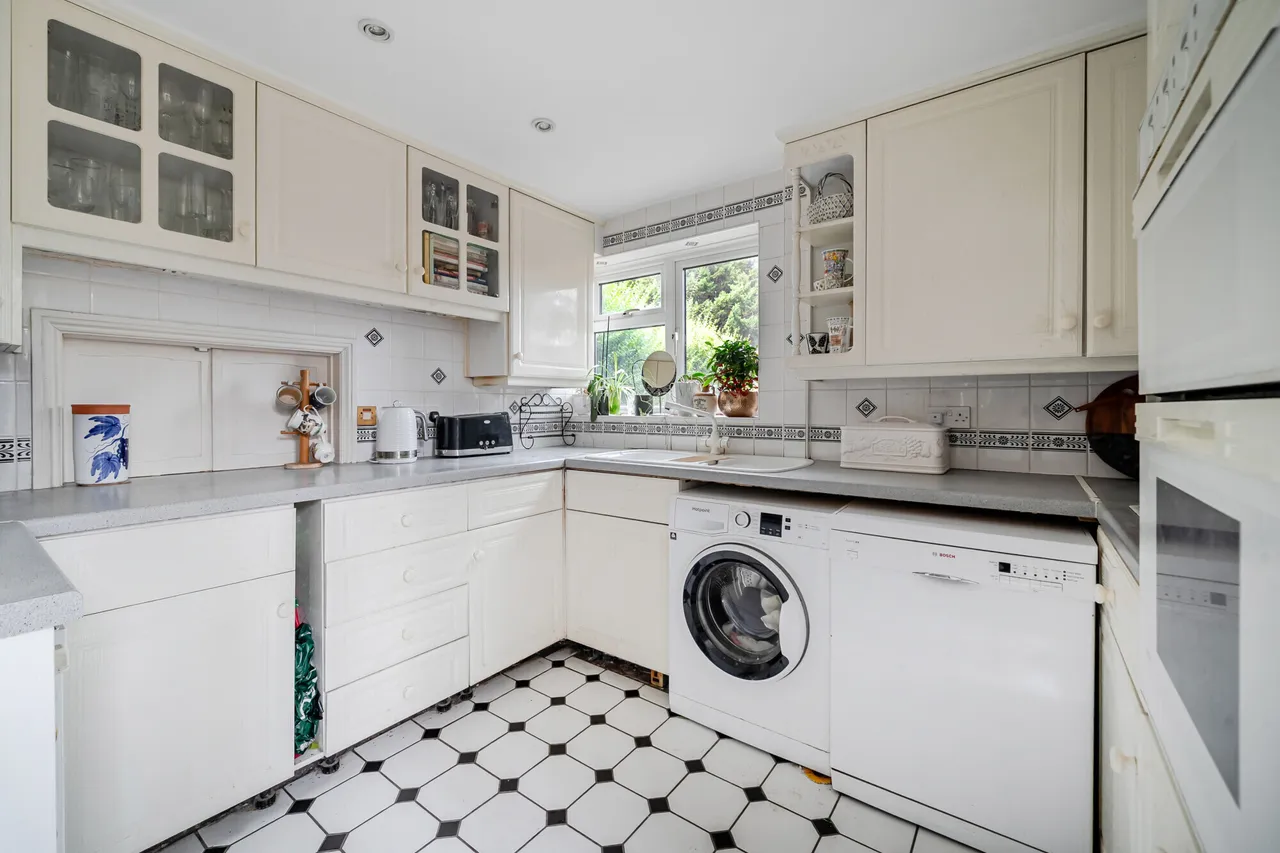 Charters Way, Sunningdale, SL5, photo 5