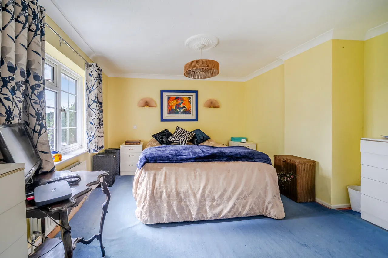 Charters Way, Sunningdale, SL5, photo 9