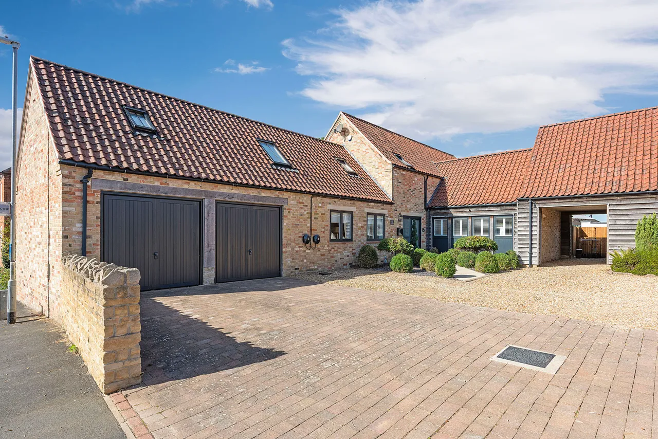 Main Street, Great Gidding, PE28, photo 23