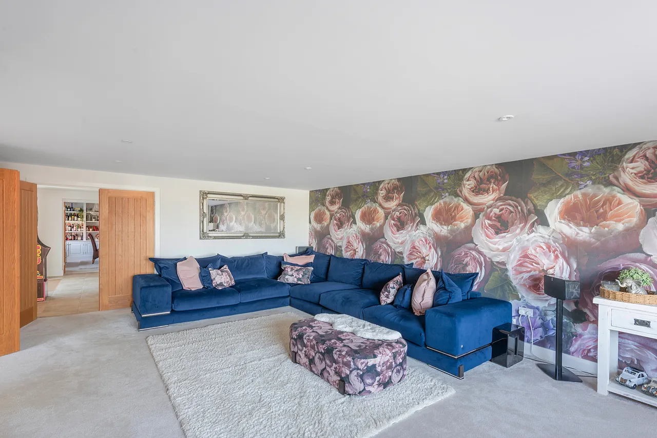 Main Street, Great Gidding, PE28, photo 8