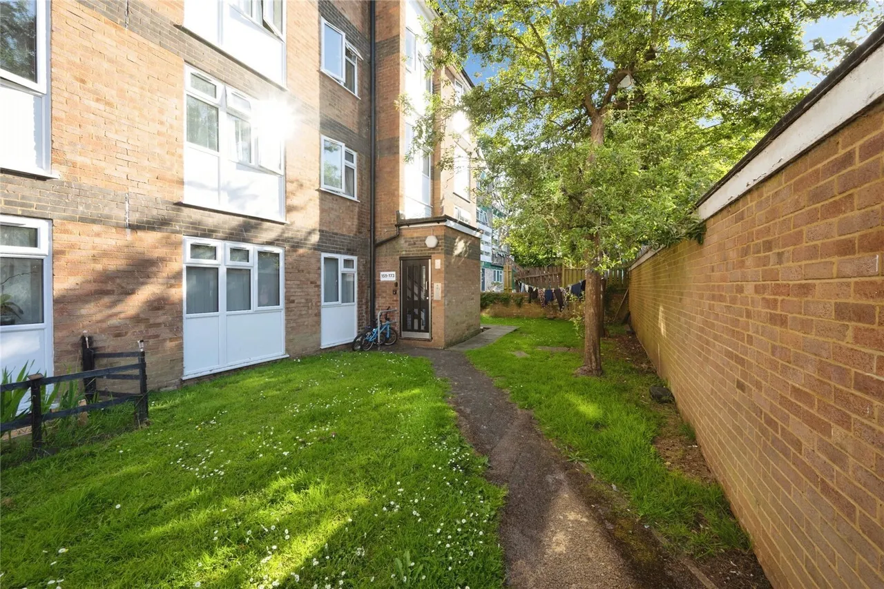 Brook Street, Luton, Bedfordshire, LU3, photo 12