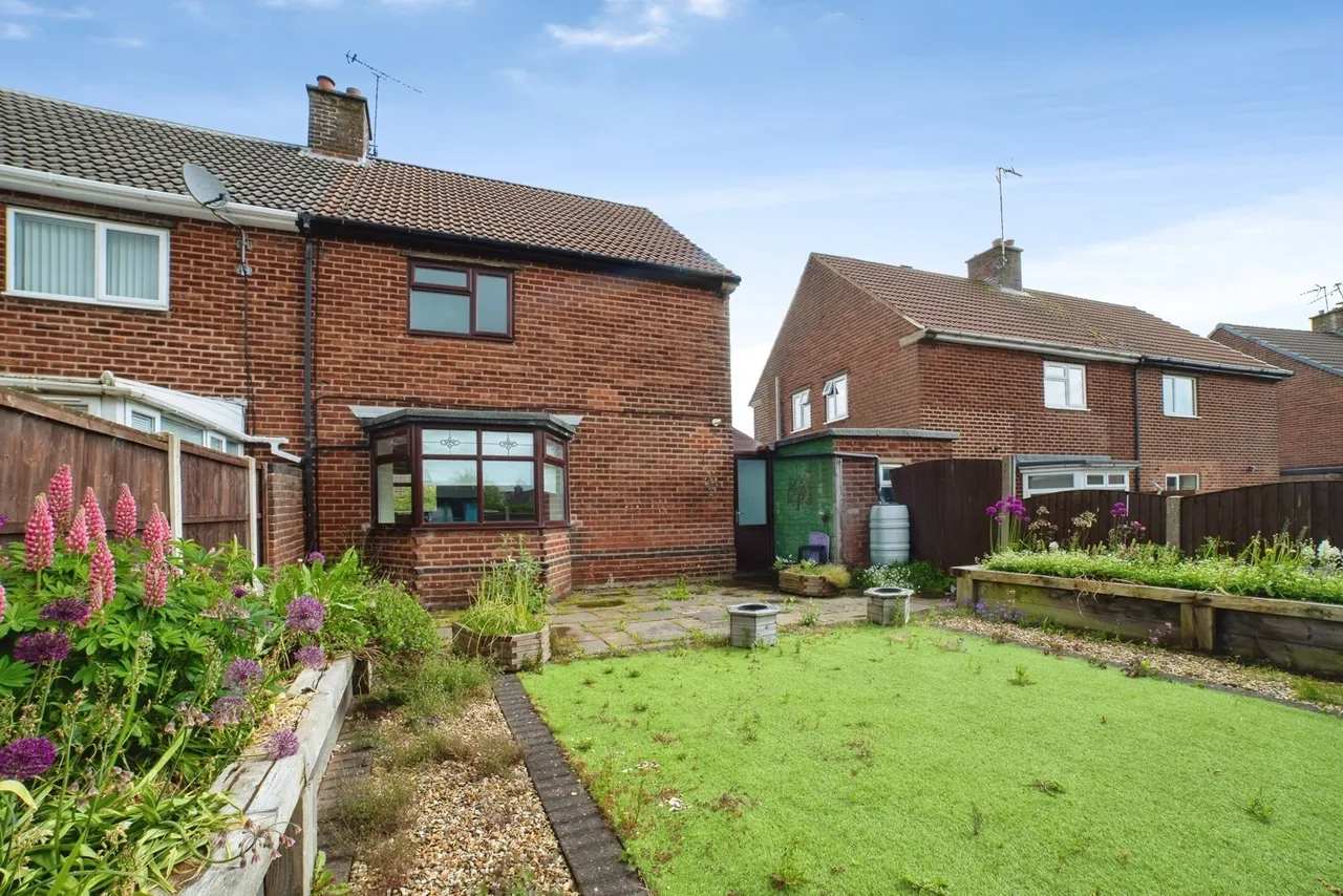 Hill Crescent, Sutton-in-Ashfield, Nottinghamshire, NG17, photo 19
