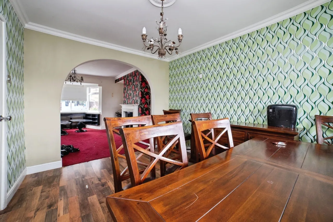 Hill Crescent, Sutton-in-Ashfield, Nottinghamshire, NG17, photo 5
