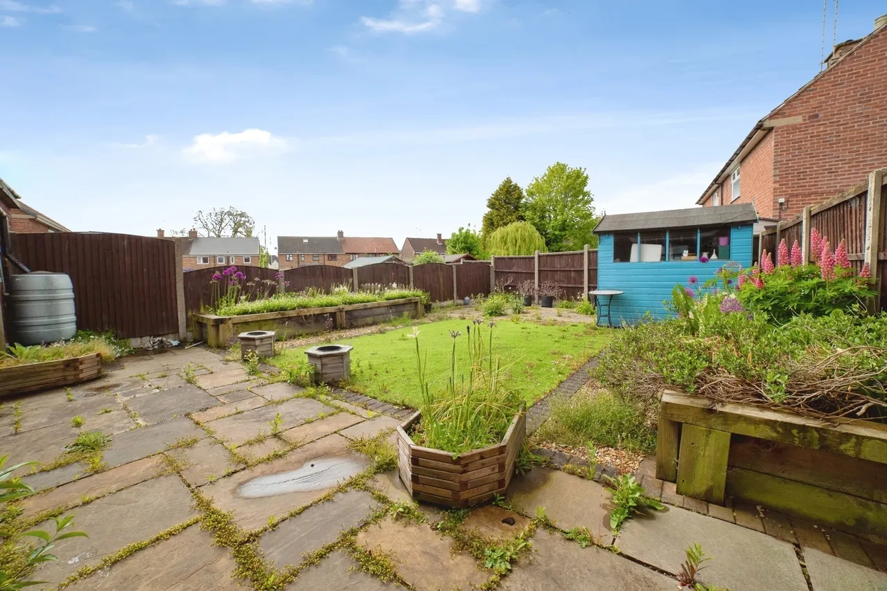 Hill Crescent, Sutton-in-Ashfield, Nottinghamshire, NG17, photo 18