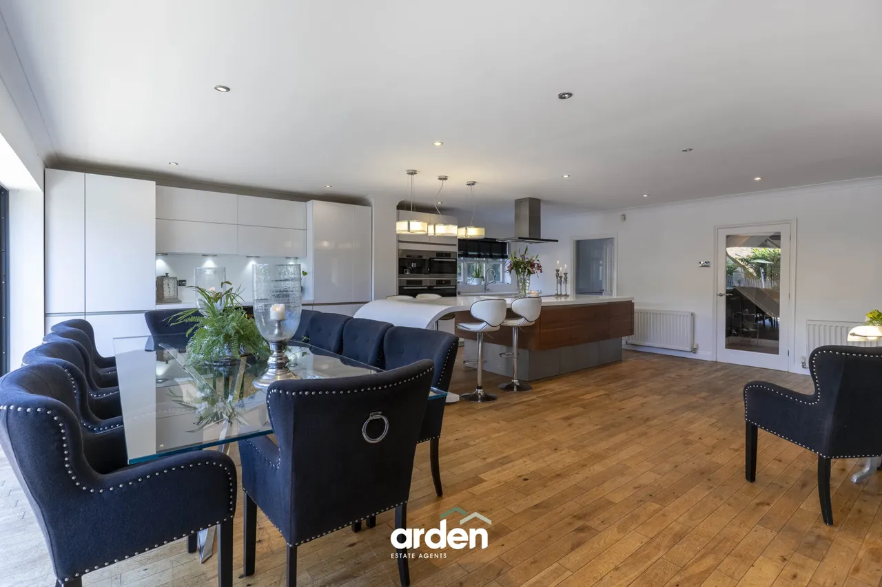 Twatling Road, Barnt Green, B45, photo 8